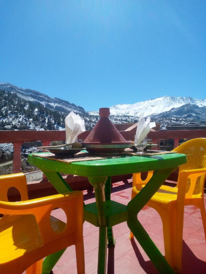 Auberge Restaurant Les Coquelicots Ait Tamlil Kültér fotó