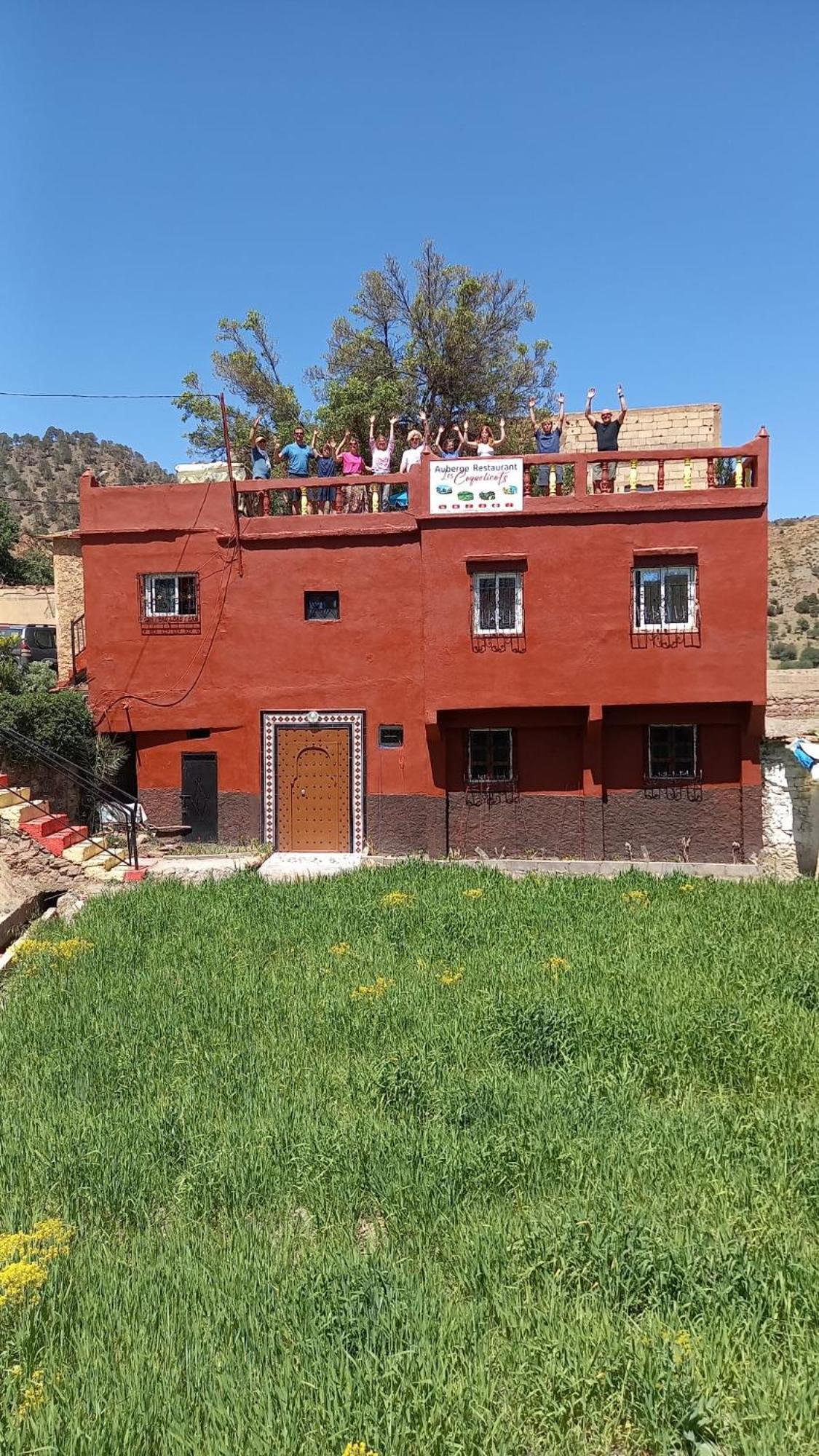 Auberge Restaurant Les Coquelicots Ait Tamlil Kültér fotó